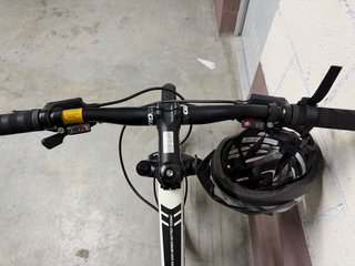 Bici Giant Talon 27.5 5 MTB talla L · 24v