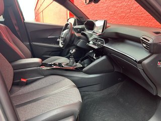 Peugeot 2008 2023