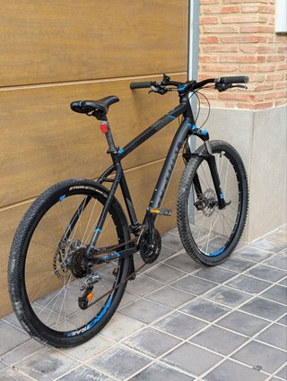 Bicicleta B'twin Ultralight Negra