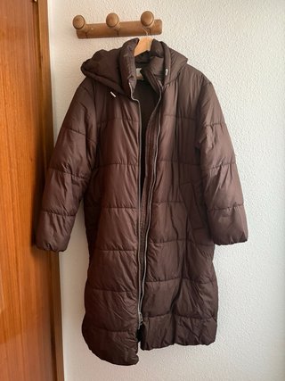Abrigo acolchado premamá H&M marrón oscuro