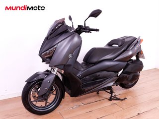 YAMAHA X-MAX 300 ABS