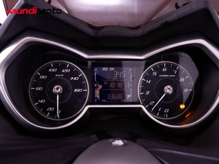 YAMAHA X-MAX 300 ABS