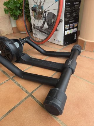 Rodillo Inteligente Bkool Pro