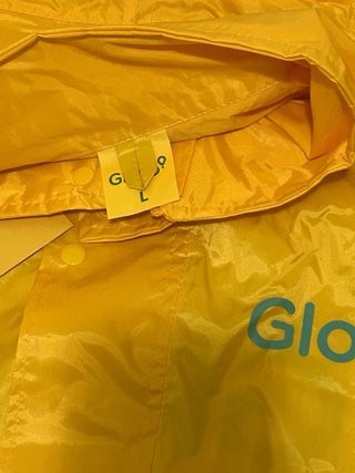 Chaqueta Impermeable Glovo Amarilla