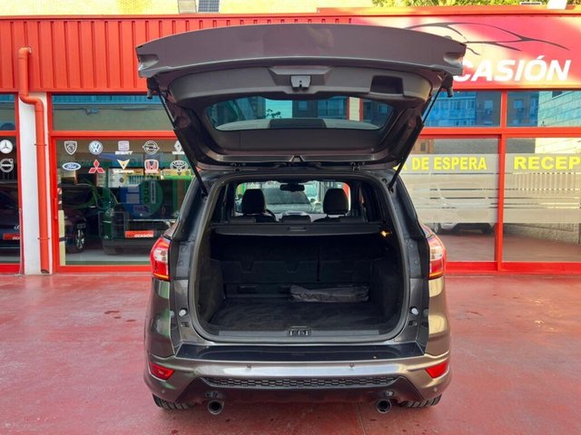 FORD Kuga 2.0 TDCi 110kW 4x2 ASS STLine