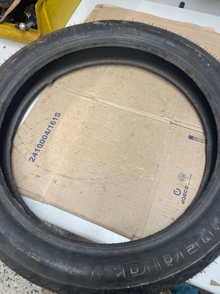 Neumático Pirelli 100/90 -19