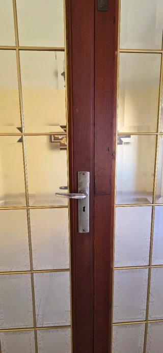 Puertas de madera con cristal