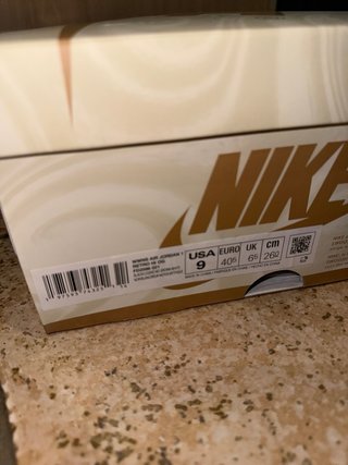 Nike Jordan 1 Retro High OG Latte