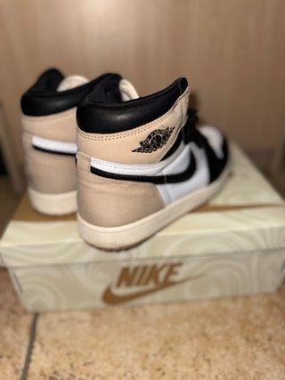 Nike Jordan 1 Retro High OG Latte