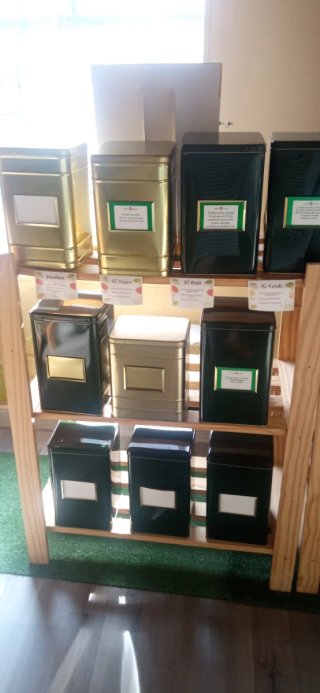 Set de 11 Recipientes Metálicos para Té