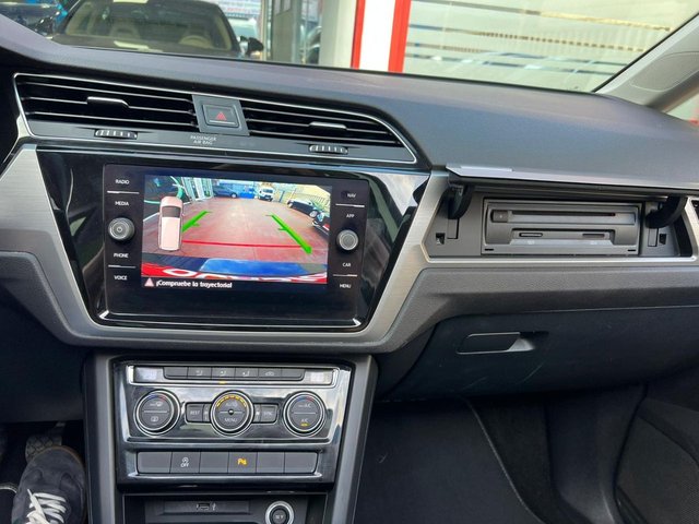 VOLKSWAGEN Touran Advance 2.0 TDI 110kW 150CV