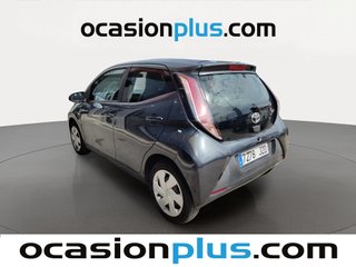 Toyota Aygo 70 x-play business 51 kW (69 CV)