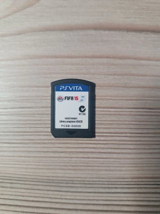 FIFA 15 Legacy Edition PS Vita