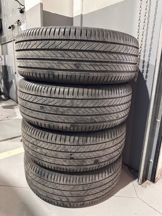 4 Neumáticos Continental 235/50 R18 97V