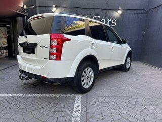 Mahindra XUV500 2.2 W8 FWD (4X2) 7 plazas 103kW (140CV)