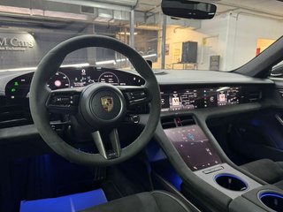 Porsche Taycan GTS 440 kW (598 CV)