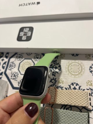 Apple Watch SE 2da Gen 40mm GPS Plata
