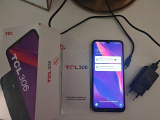 Móvil TCL 306