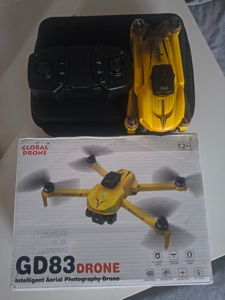 Dron Global Drone GD83
