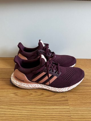 Adidas Ultraboost Vinotinto Talla 40.5