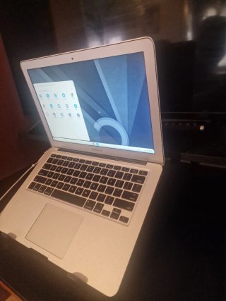 🇪🇦MacBook Air 13” i5 256GB SSD
