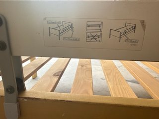 Cama KRITTER IKEA de ovejitas