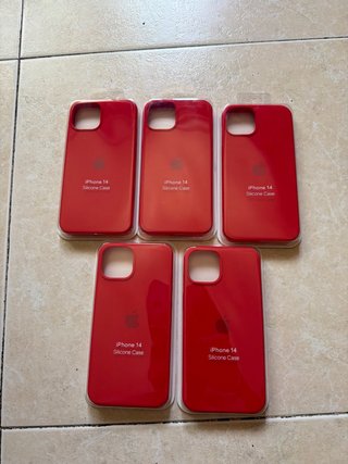 Fundas de Silicona Apple roja iPhone 13/14/15