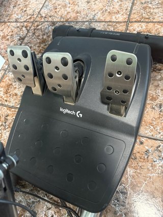 Pack Sim Racing Logitech Volante, Palanca, Pedales