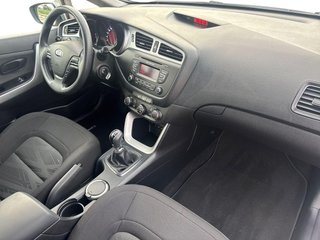 KIA Ceed 1.4 CRDi WGT 90CV Concept