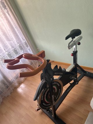 Bicicleta de Spinning Bodytone