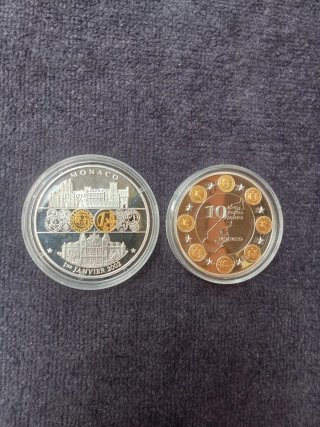 Monaco Lotto 2 Medaglie Euro 2002 in capsule FS.