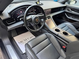 Porsche Taycan 4S Sport Turismo S 420 kW (571 CV)