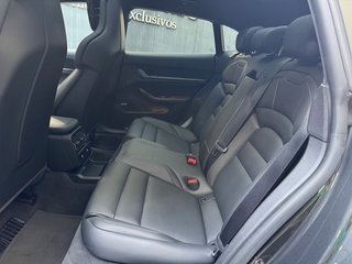 Porsche Taycan 4S Sport Turismo S 420 kW (571 CV)