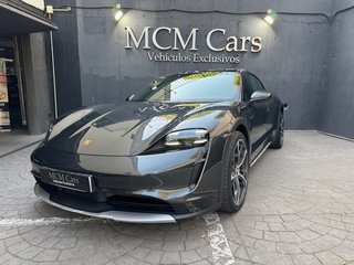 Porsche Taycan 4S Sport Turismo S 420 kW (571 CV)
