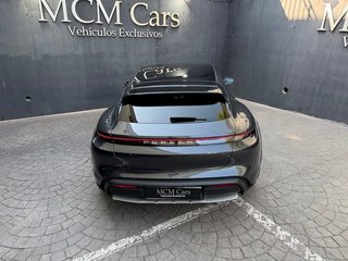 Porsche Taycan 4S Sport Turismo S 420 kW (571 CV)