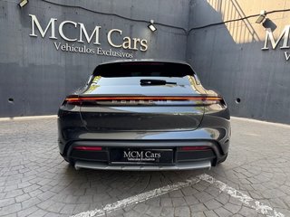 Porsche Taycan 4S Sport Turismo S 420 kW (571 CV)