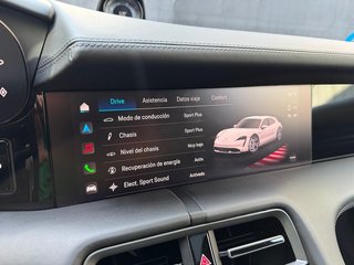 Porsche Taycan 4S Sport Turismo S 420 kW (571 CV)
