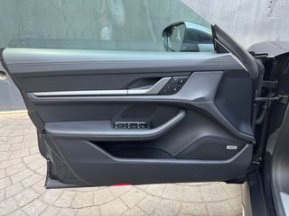 Porsche Taycan 4S Sport Turismo S 420 kW (571 CV)