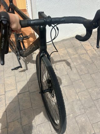 Bicicleta Gravel G31 Orbea Negra