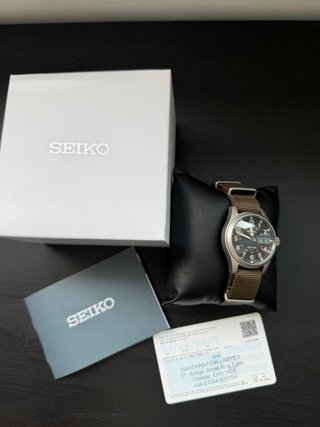Reloj Seiko 5 Sports Field 36mm SRPJ85