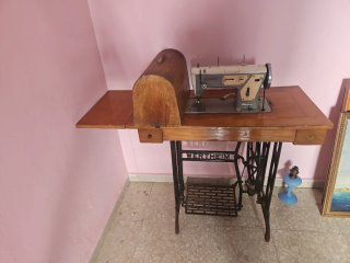 Máquina de coser Wertheim vintage