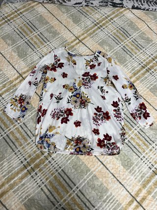 Camicia a fiori bianca e multicolor