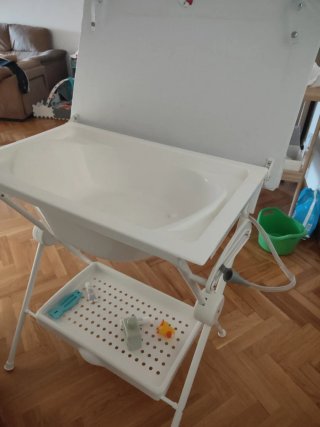 Bañera y cambiador bebé