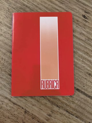 Rubrica tascabile rossa