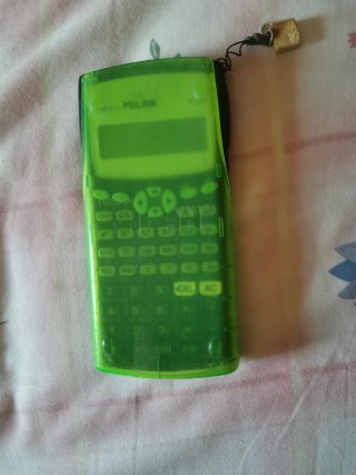 Calculadora Científica MILAN M 240