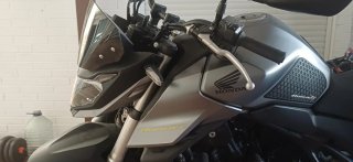 Honda CB 750 Hornet Naked limitada de serie A2
