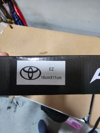 Emblema Toyota con Iluminación LED