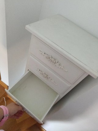 Cómoda Blanca con Cajones