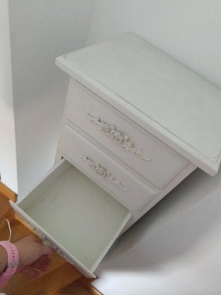 Cómoda Blanca con Cajones