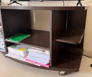Mueble TV con Ruedas